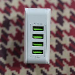 Ldnio 4U 4.4mA Usb Charger+ 4 port Usb Hub